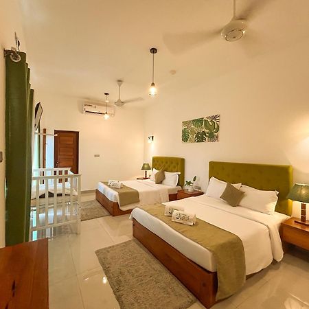J Leaf Hotel By Blue Bird Νεγκόμπο Εξωτερικό φωτογραφία